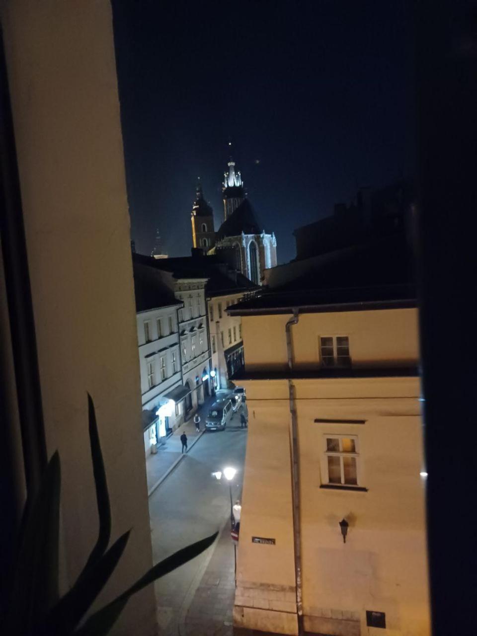 Real Vip Hostel Краків Екстер'єр фото